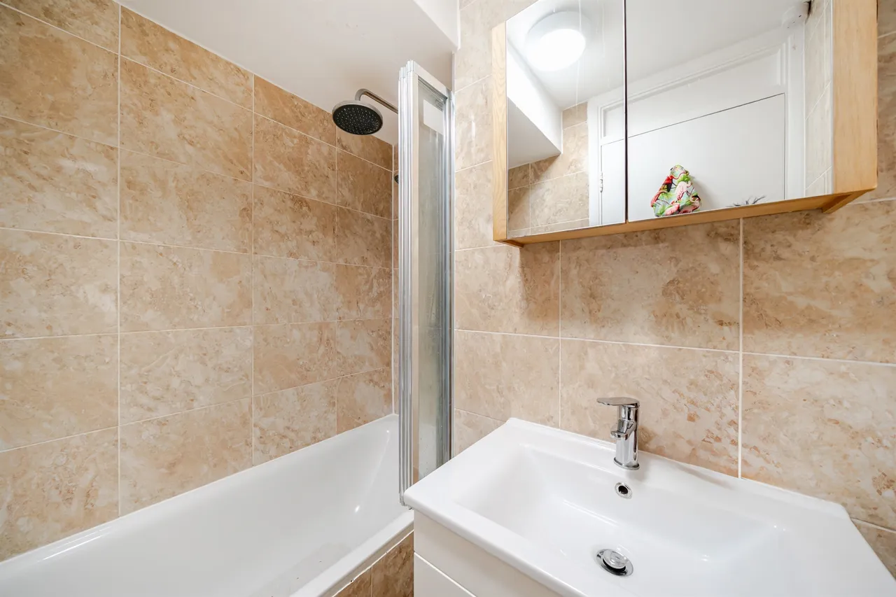 Siward Road, London, photo 7