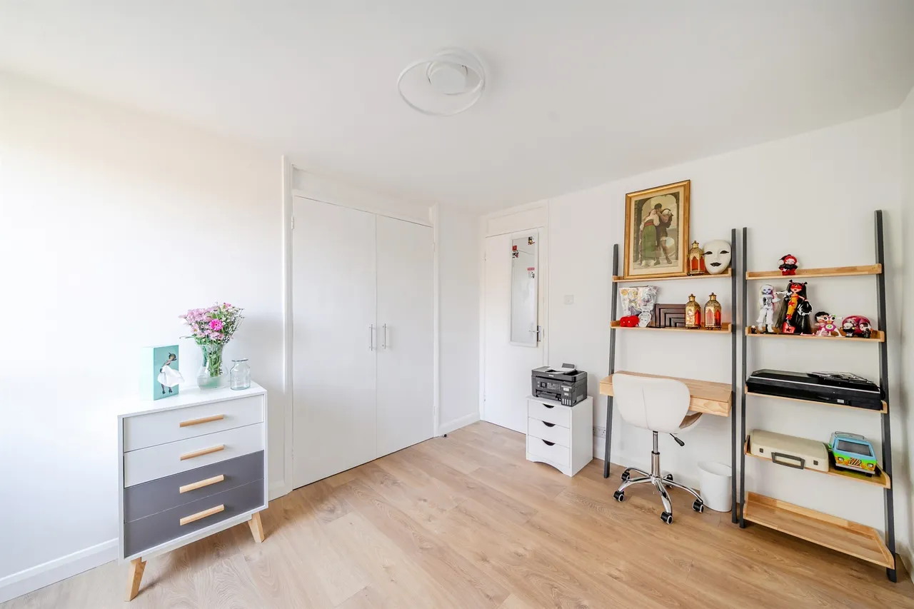 Siward Road, London, photo 9