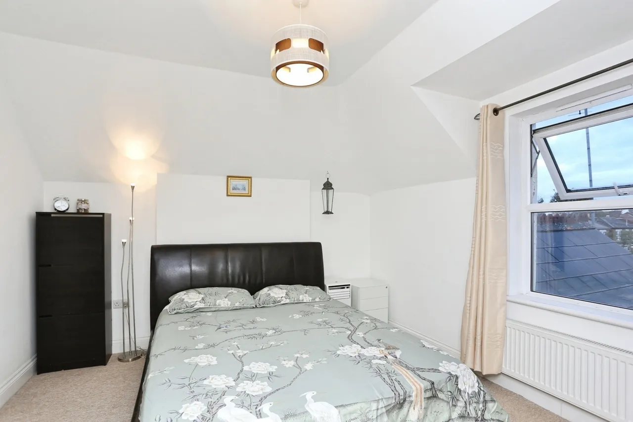 Honley Road, London, SE6, photo 7