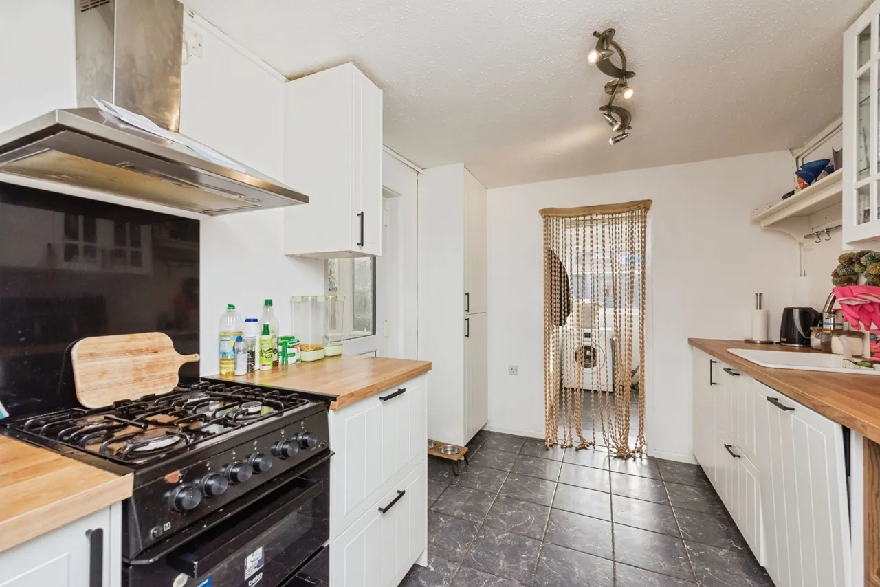 Milton Avenue, Tamworth, Staffordshire, B79, photo 3