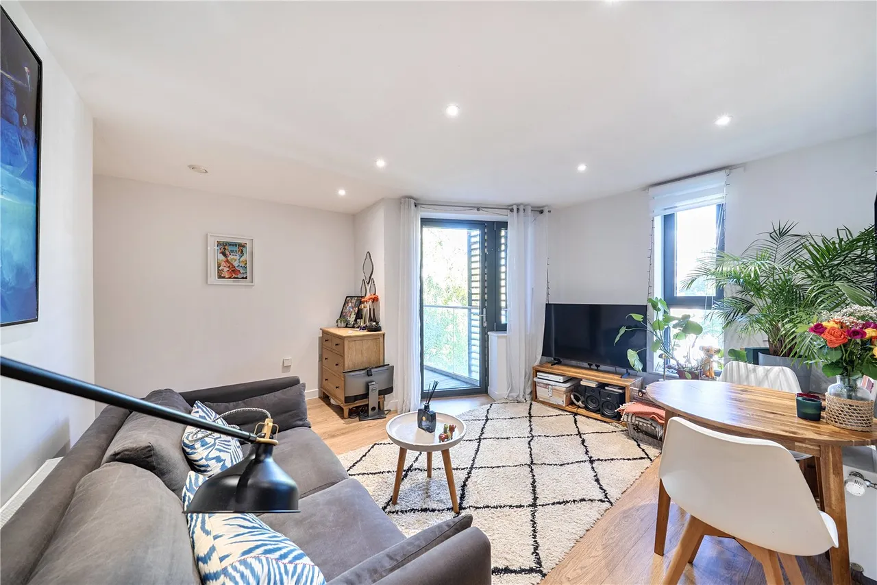 1 bed flat for sale, Grange Road, London, SE1