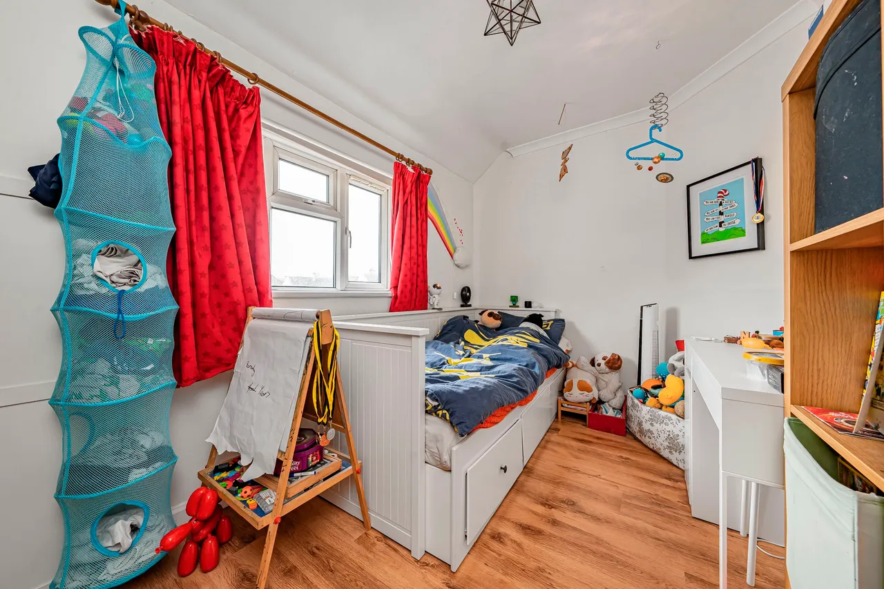 Beech Avenue, Brentford, TW8, photo 8