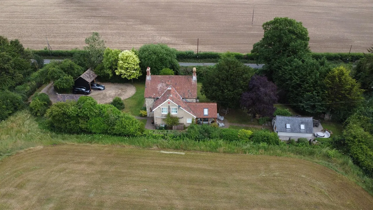 Hilmarton, Calne, SN11, photo 26