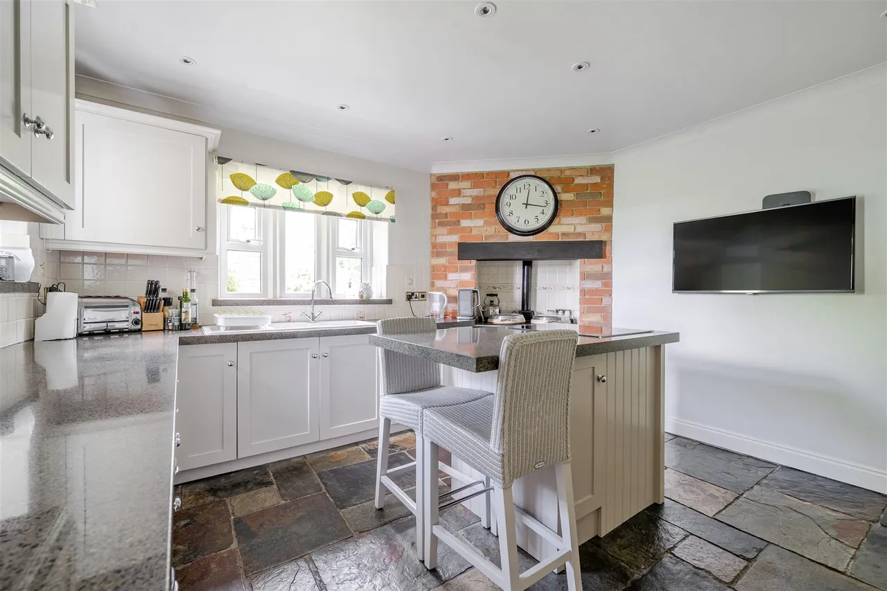 Hilmarton, Calne, SN11, photo 5