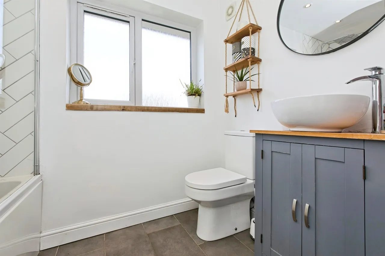 Peckham Gardens, Derby, DE22, photo 14