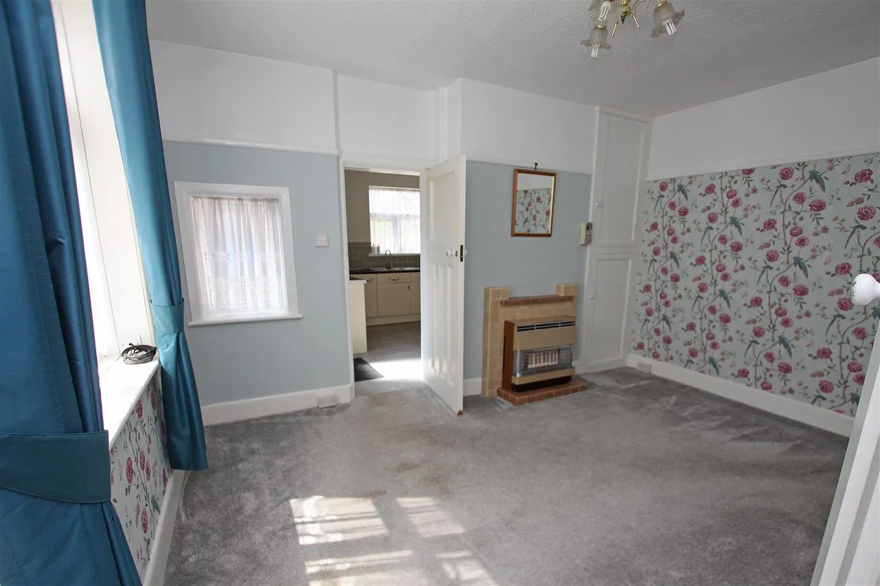 Comber Road, Bournemouth, photo 5