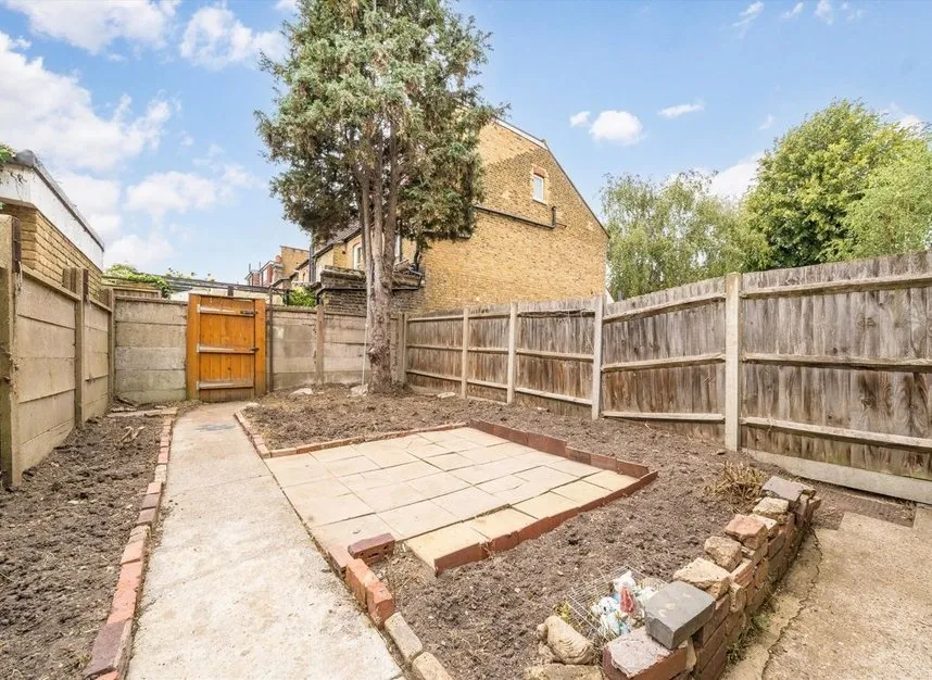 Northcroft Road, Northfields, W13, photo 4