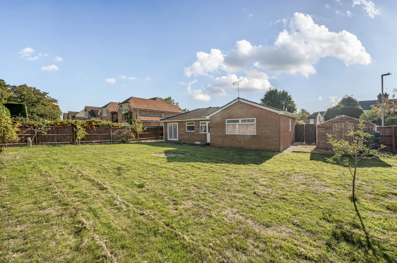 Doles Lane, Wokingham, Berkshire, RG41 4EB, photo 16