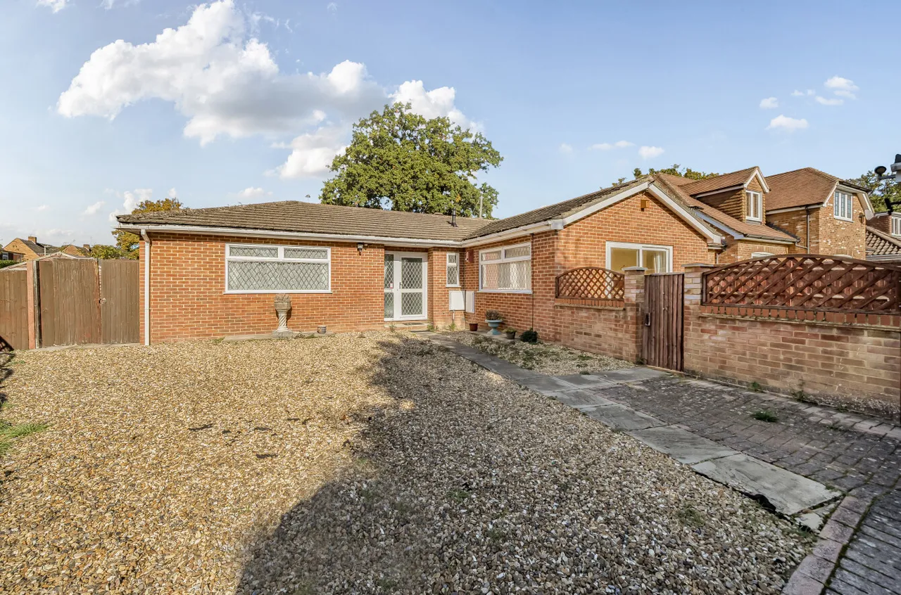 Doles Lane, Wokingham, Berkshire, RG41 4EB, photo 21