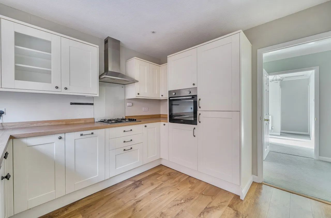 Doles Lane, Wokingham, Berkshire, RG41 4EB, photo 8