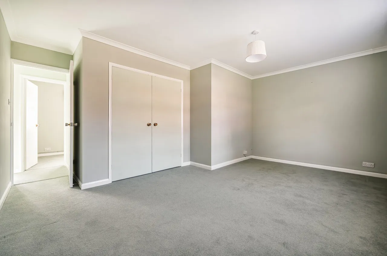 Doles Lane, Wokingham, Berkshire, RG41 4EB, photo 10