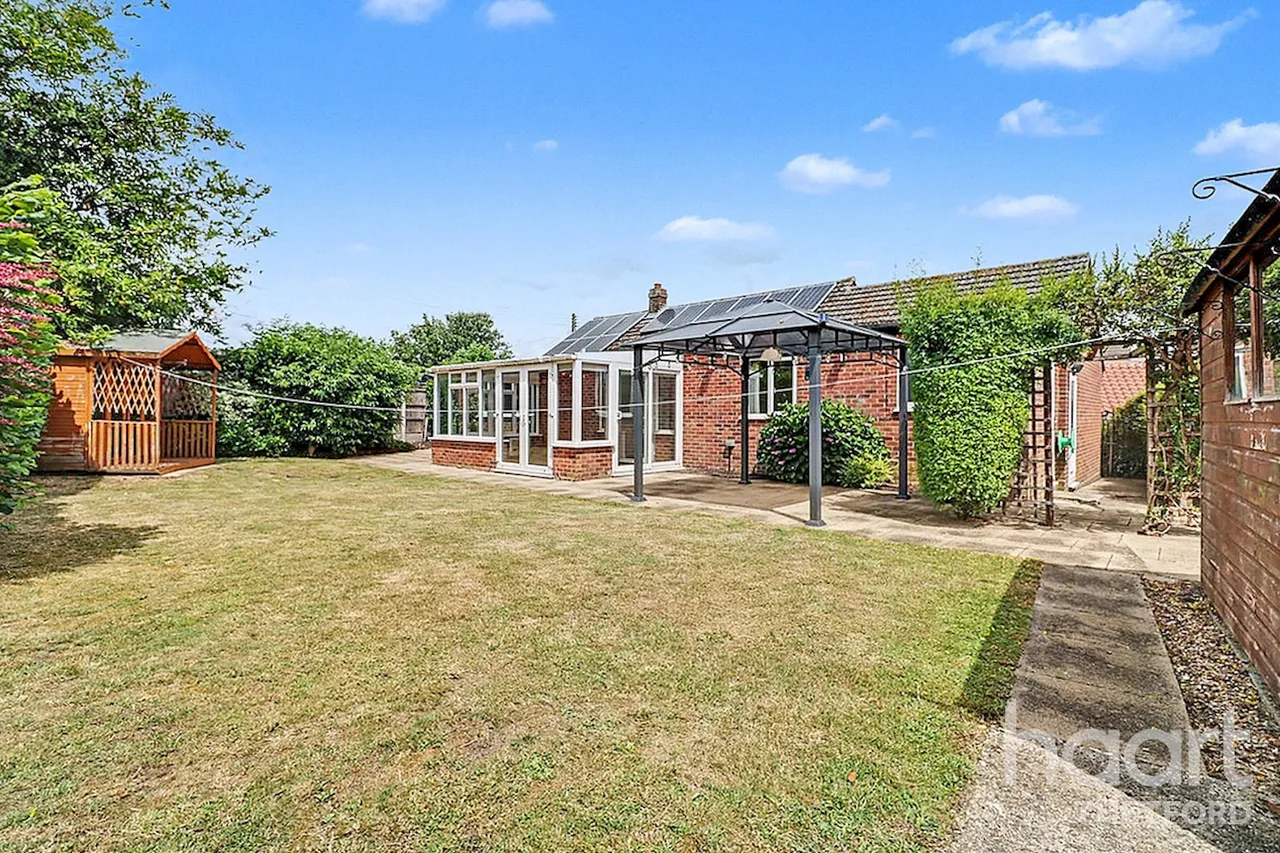 Rosemary Lane, New Buckenham, NR16, photo 13