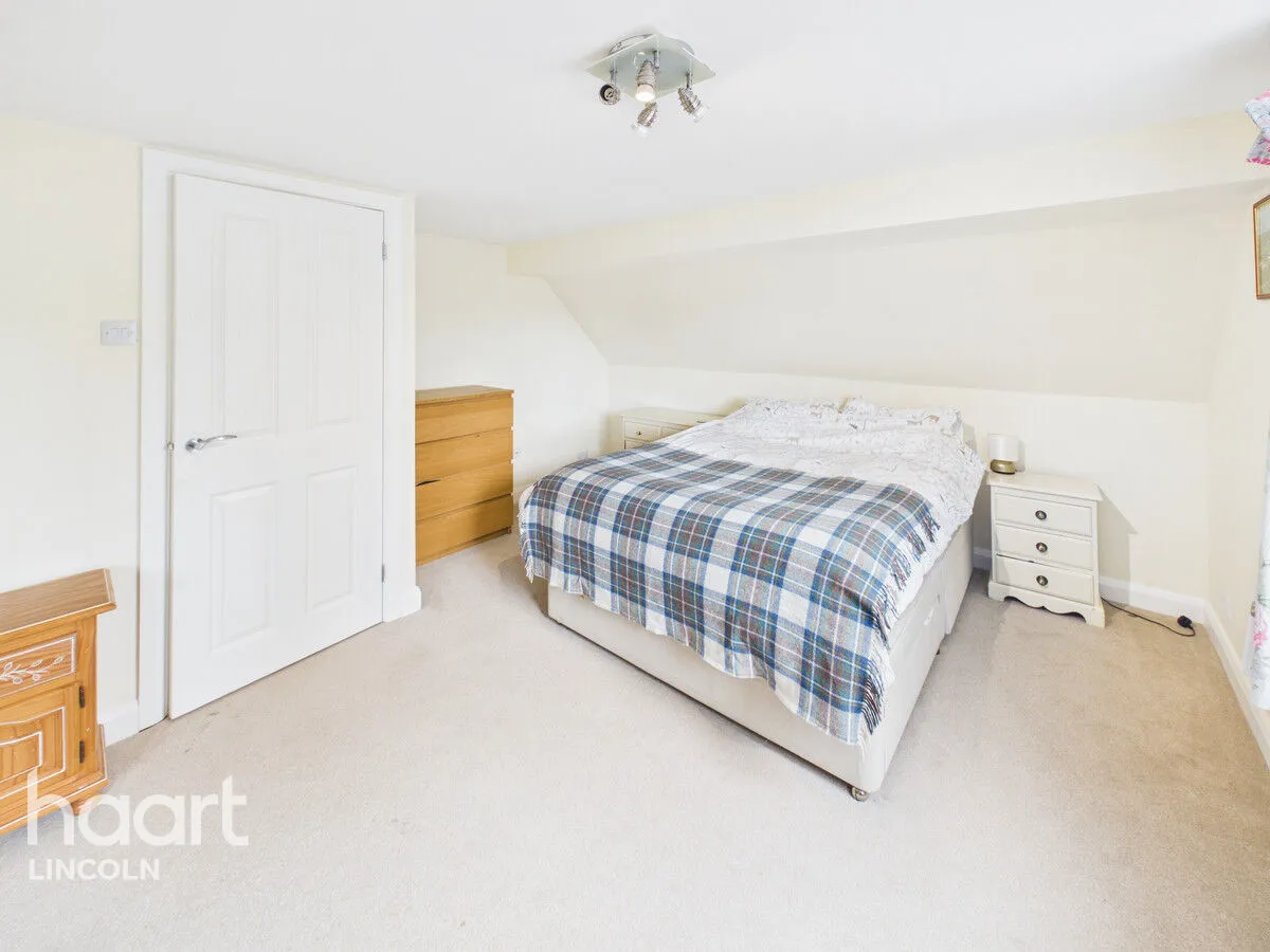 Lincoln Road, Branston, LN4, photo 17