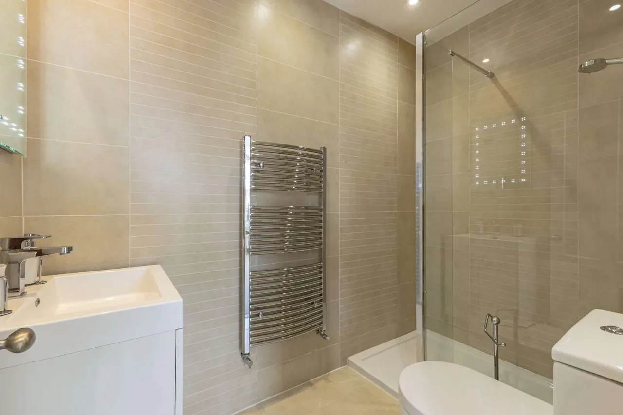 Egbert Road, Winchester, Hampshire, SO23 7EB, photo 7