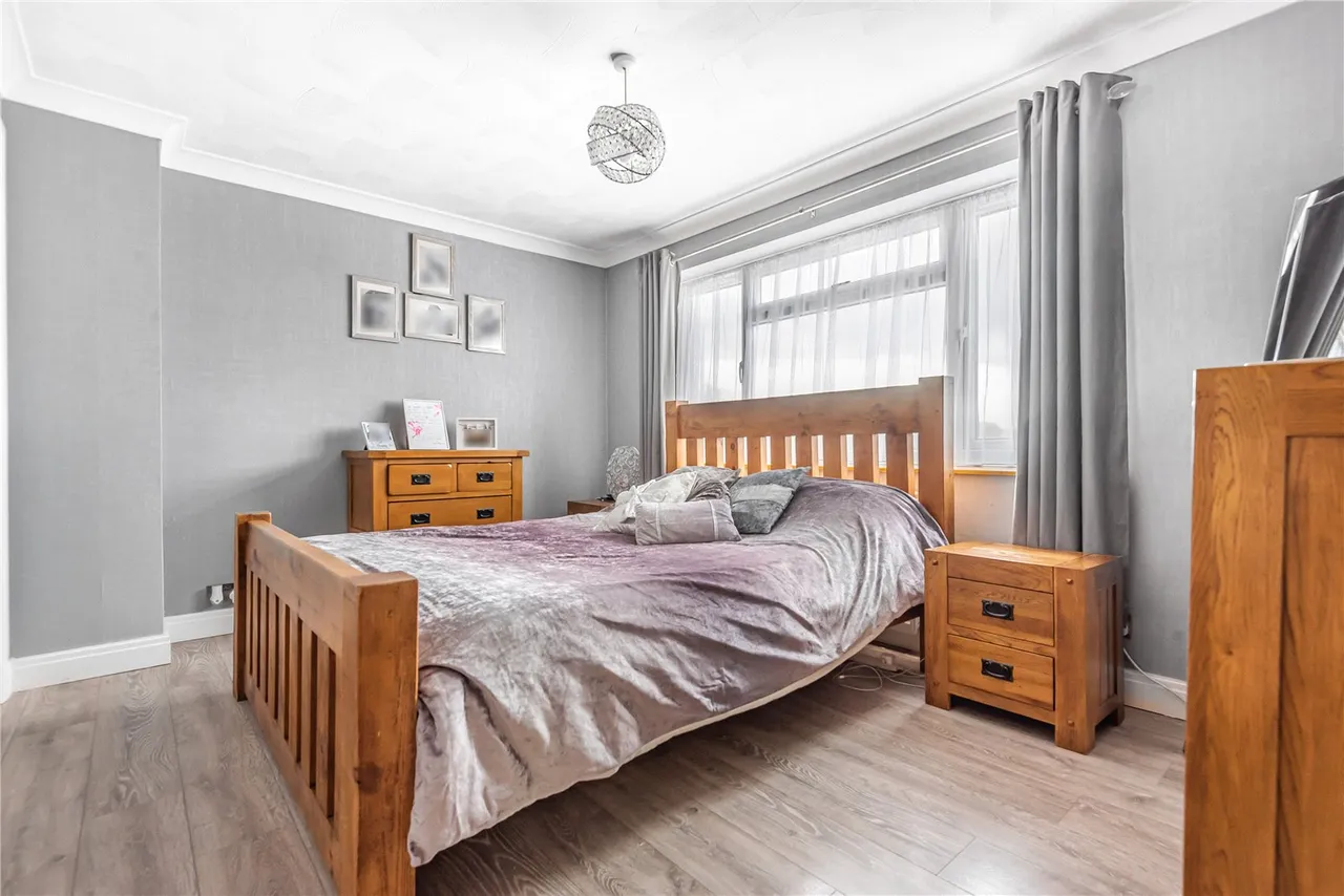 Oxford Way, Hanworth, Middlesex, TW13 6RX, photo 5