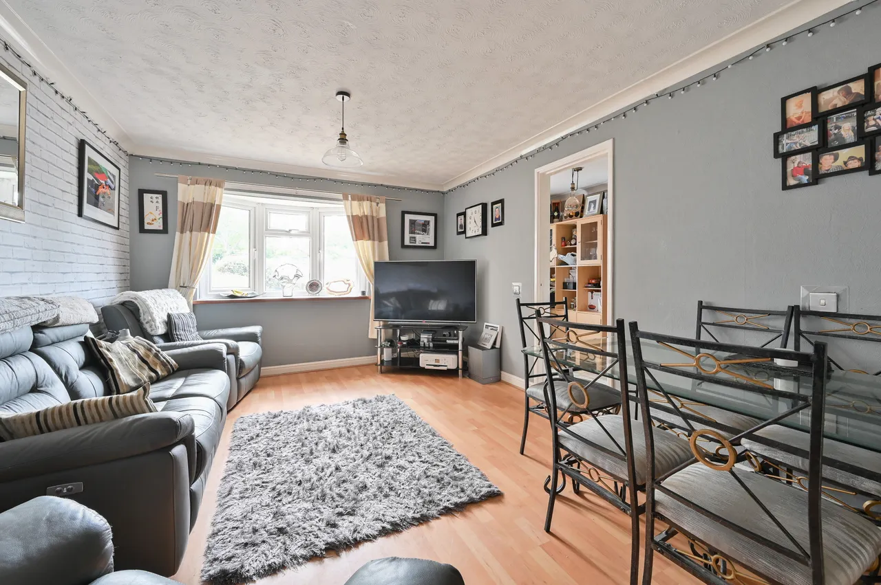 16 Northend, Hemel Hempstead, photo 4