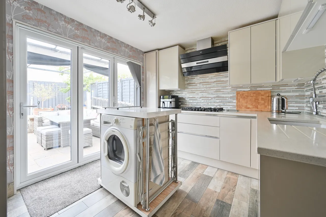 16 Northend, Hemel Hempstead, photo 5