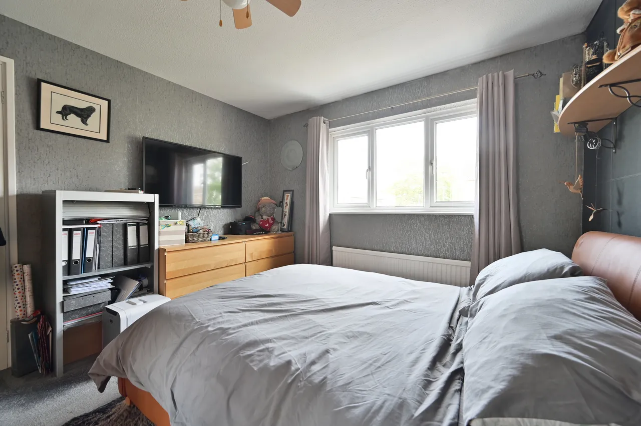 16 Northend, Hemel Hempstead, photo 11