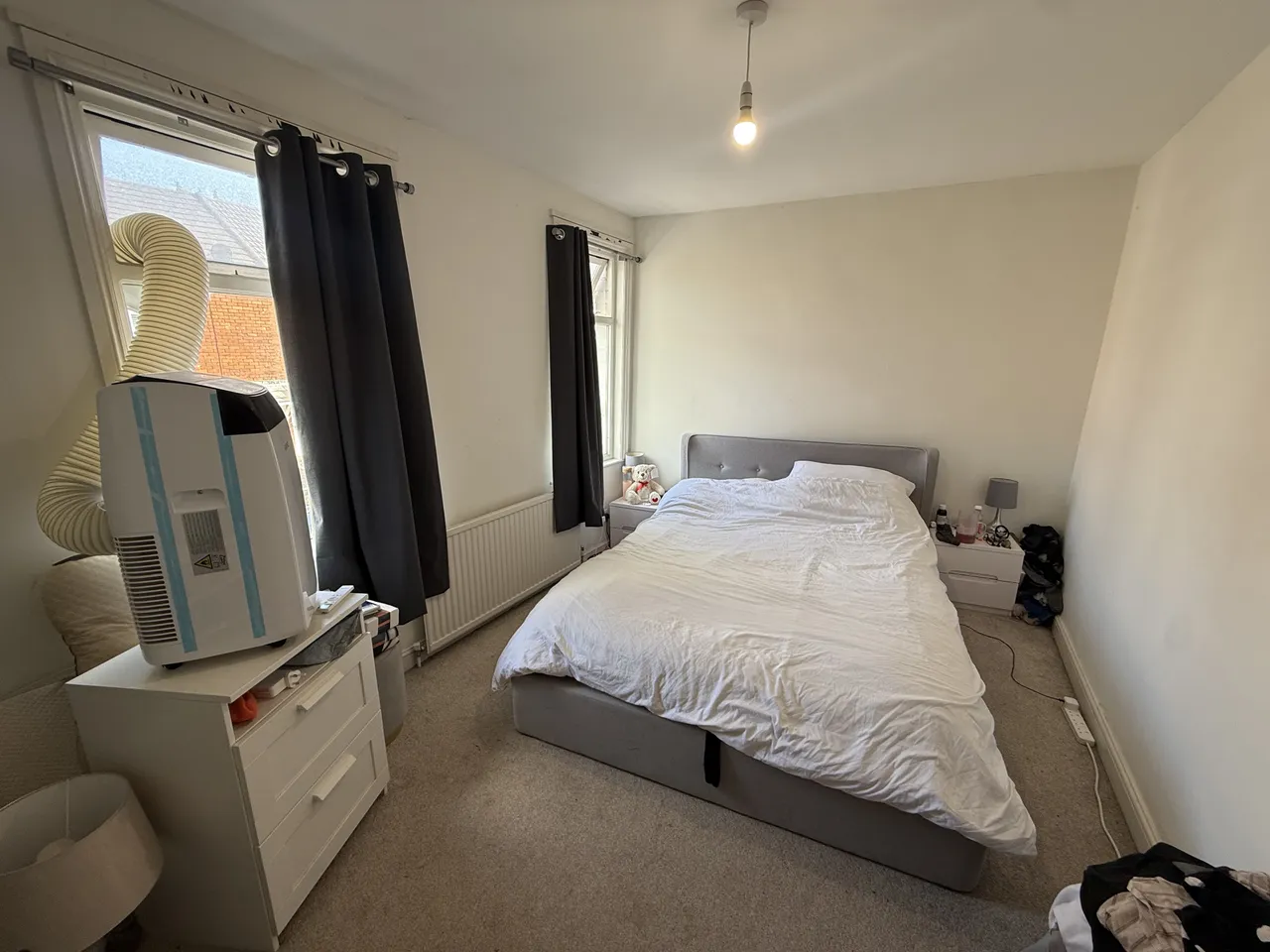 Swindon Road, SN1, photo 6