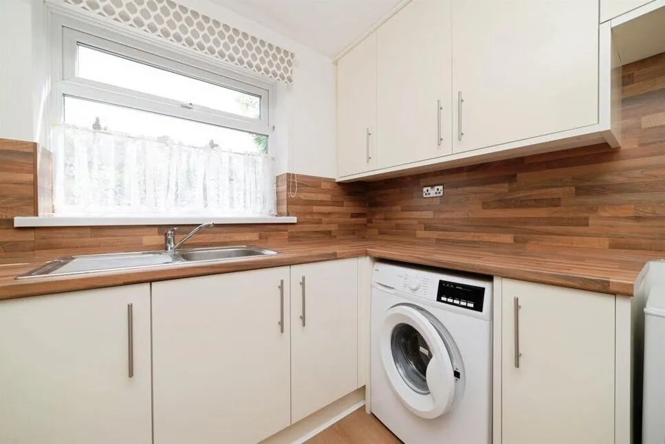 Nunnington Close, Hull, HU5, photo 6