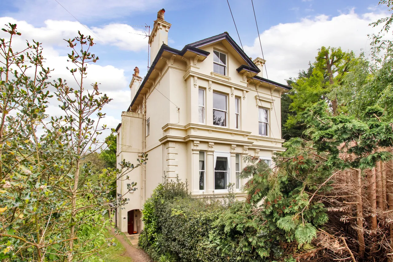 2 bed flat to rent — St James Road, Tunbridge Wells, Kent, TN1 2JZ