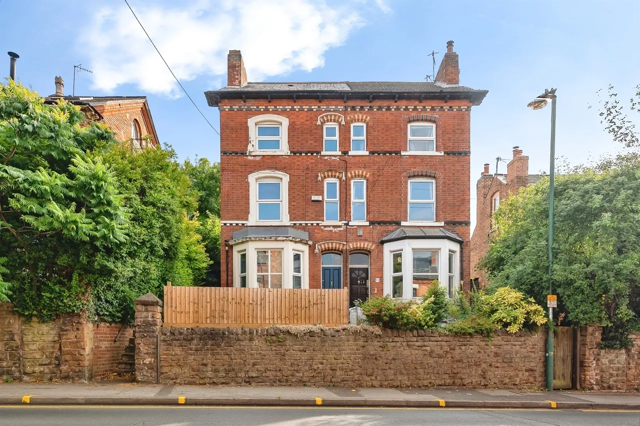 4 bed house for sale, Nottingham Road, Nottingham, NG7