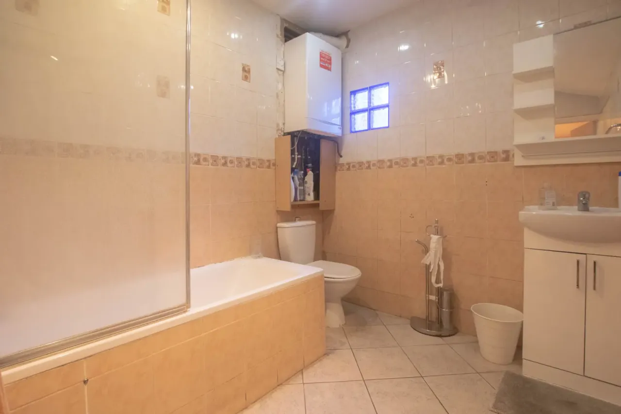 Evelina Road, London, SE15, photo 3