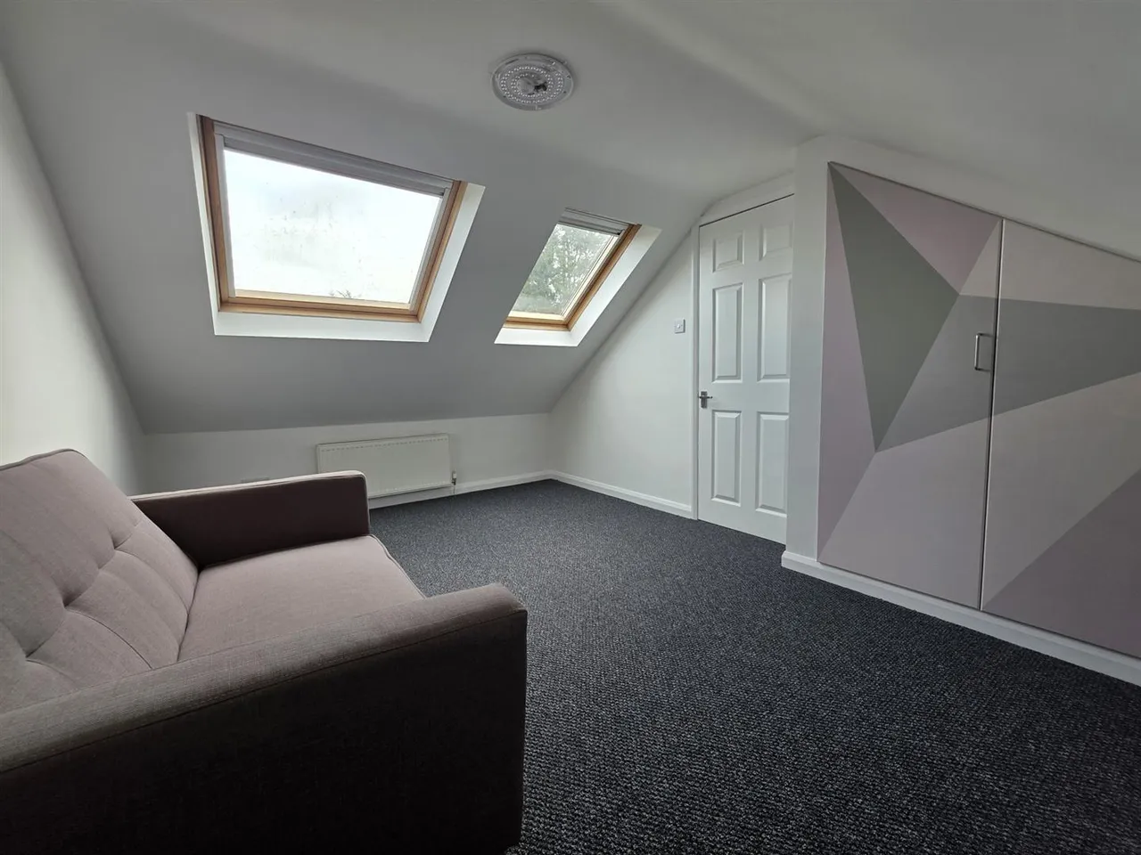 Peakdale Avenue, Heald Green, photo 10