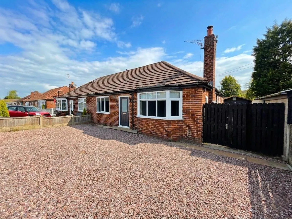 4 bed house for sale, Peakdale Avenue, Heald Green