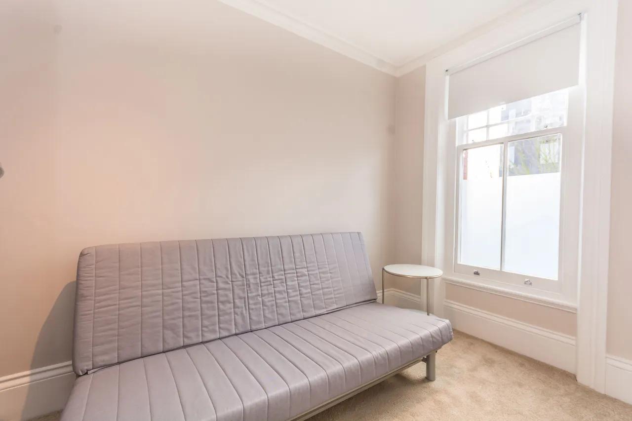 6e Oxford and Cambridge Mansions, Old Marylebone Road, London, photo 6