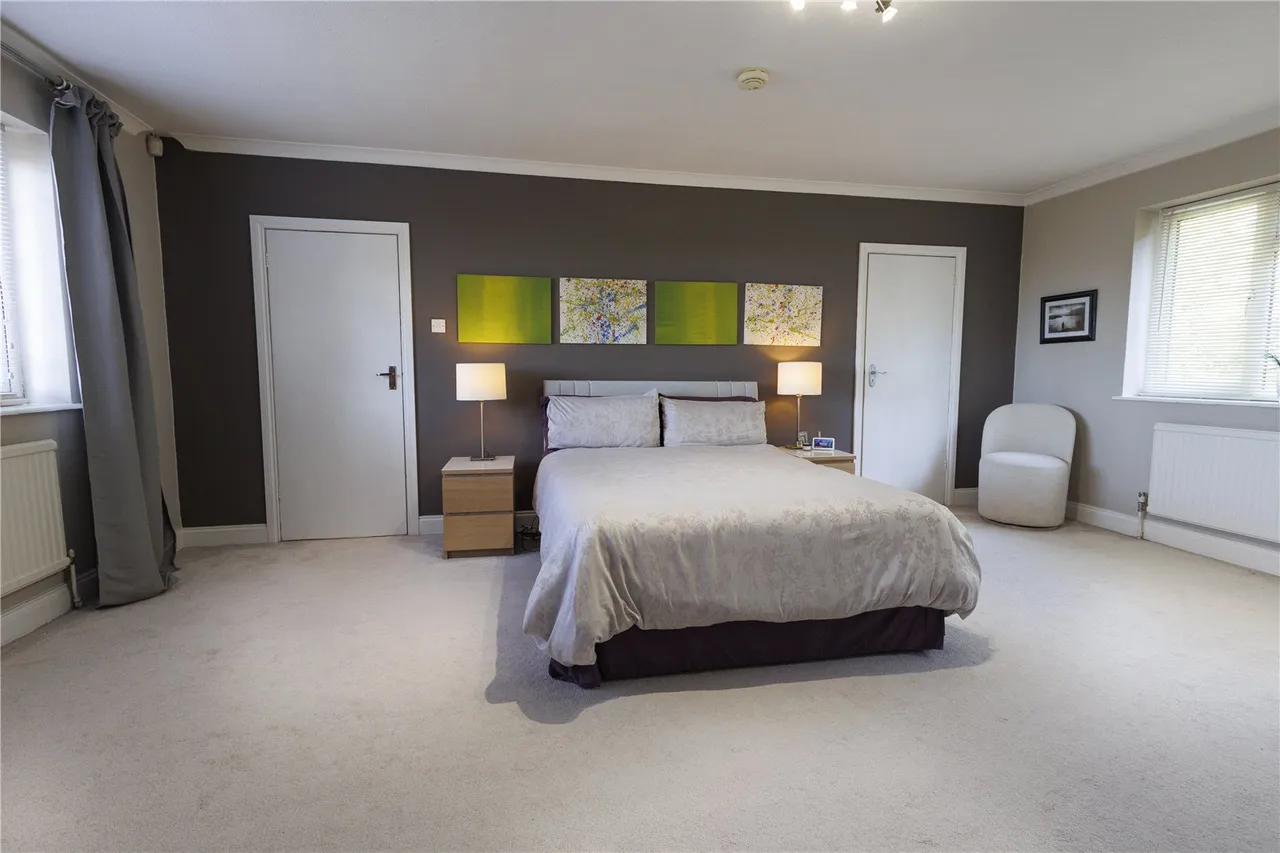 Crawley Hill, Camberley, Surrey, GU15 2DA, photo 8