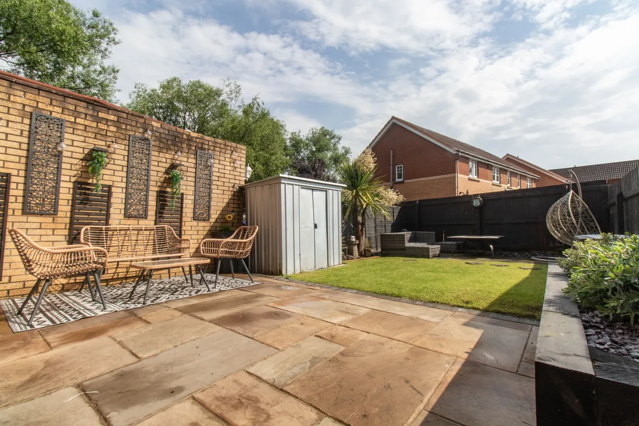 Woodville Court, Broxburn, photo 16