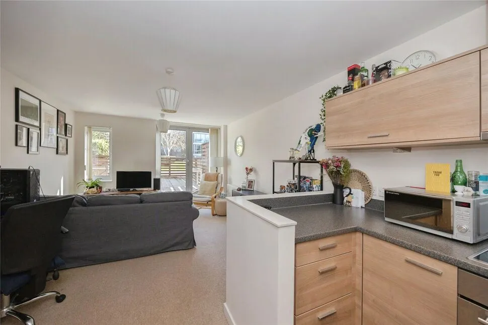 Admiralty Road, Portsmouth, Hampshire, PO1, photo 4