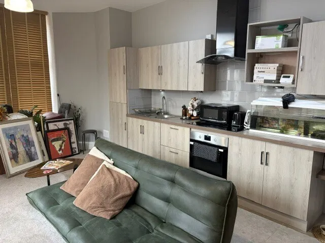 Lightburne Avenue, St. Annes, FY8, photo 2