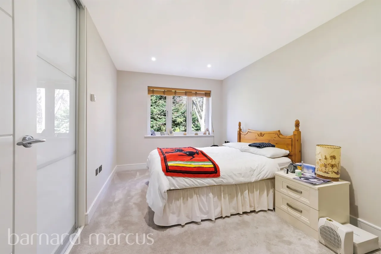Salisbury Road, Worcester Park, KT4, photo 8