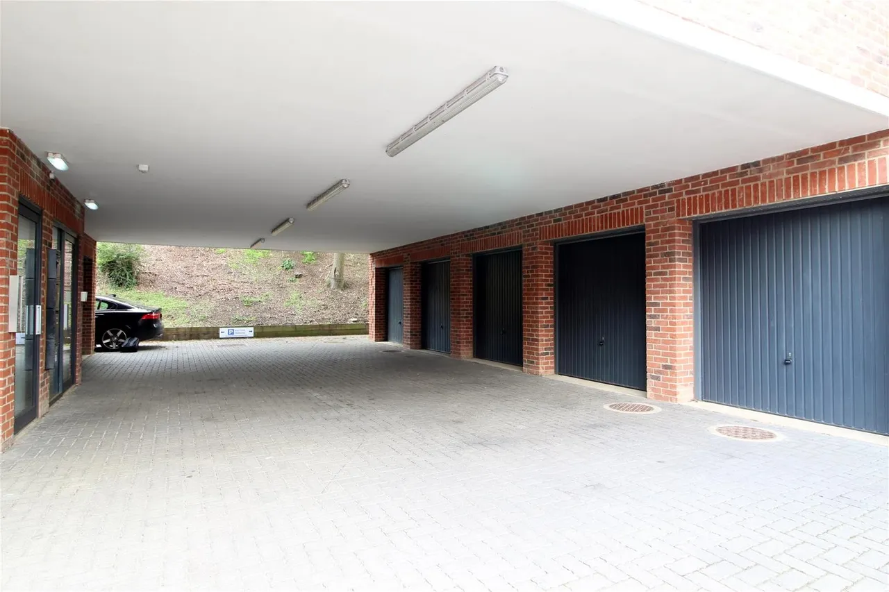 Green Close, Brookmans Park, Hertfordshire AL9 7ST, photo 5