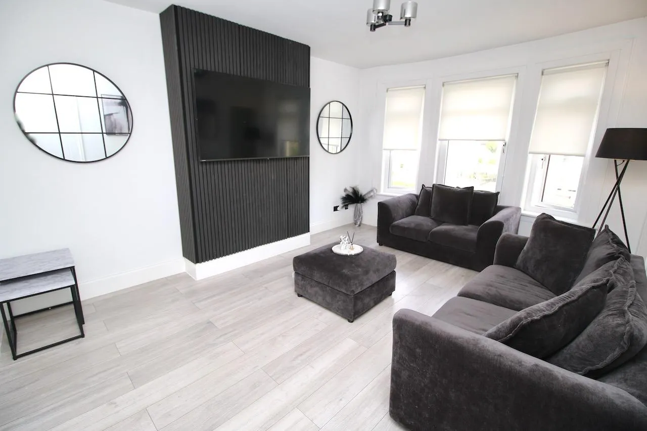 2 bed flat for sale — Carntyne Road, Glasgow, G32 6NF