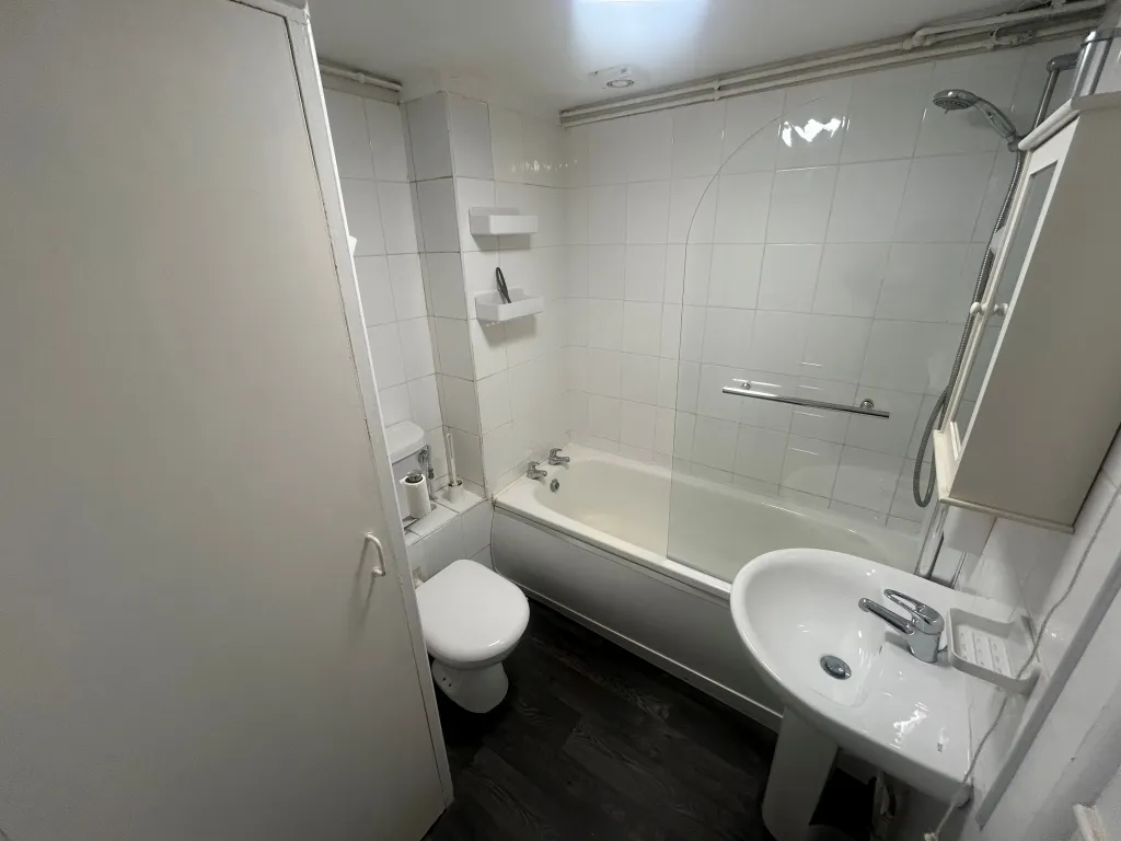 Princes Court, Liverpool, L8, photo 9