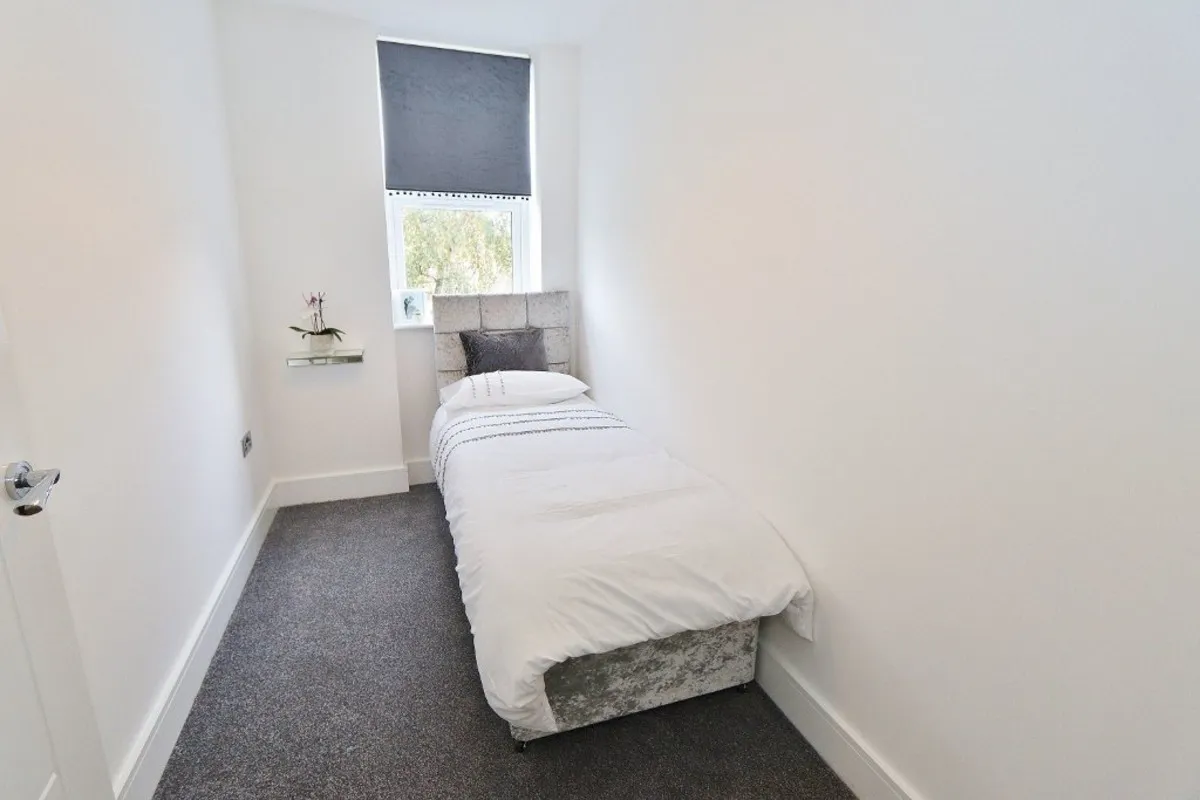 Mercury Gardens, Romford, Romford, RM1 3FB, photo 10