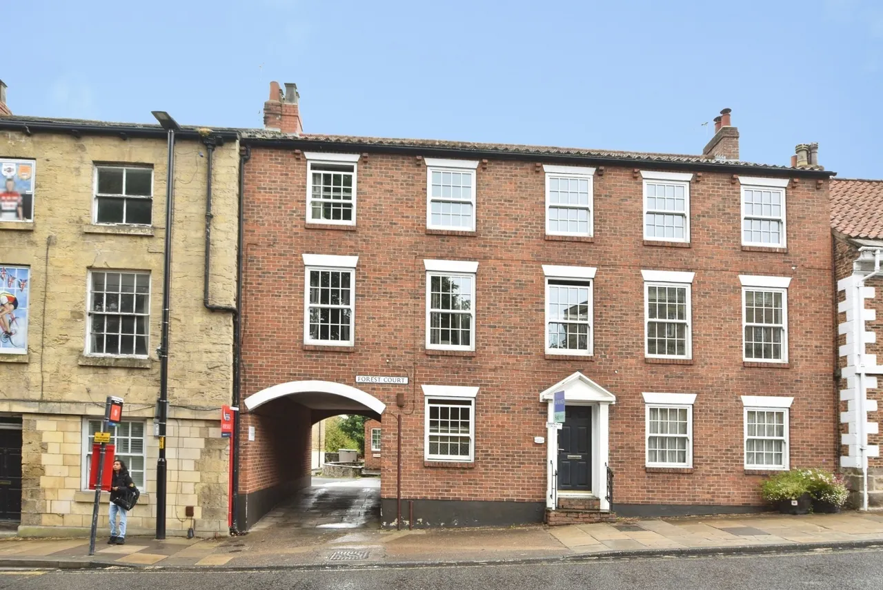 High Street, Knaresborough, North Yorkshire, HG5, photo 2