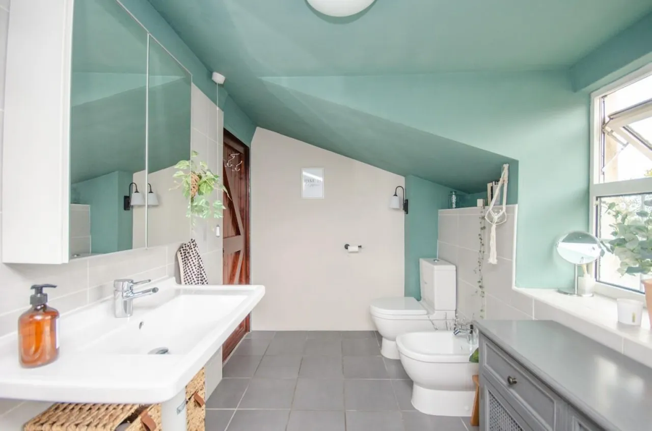 Siston Common, Siston, BS15, photo 16