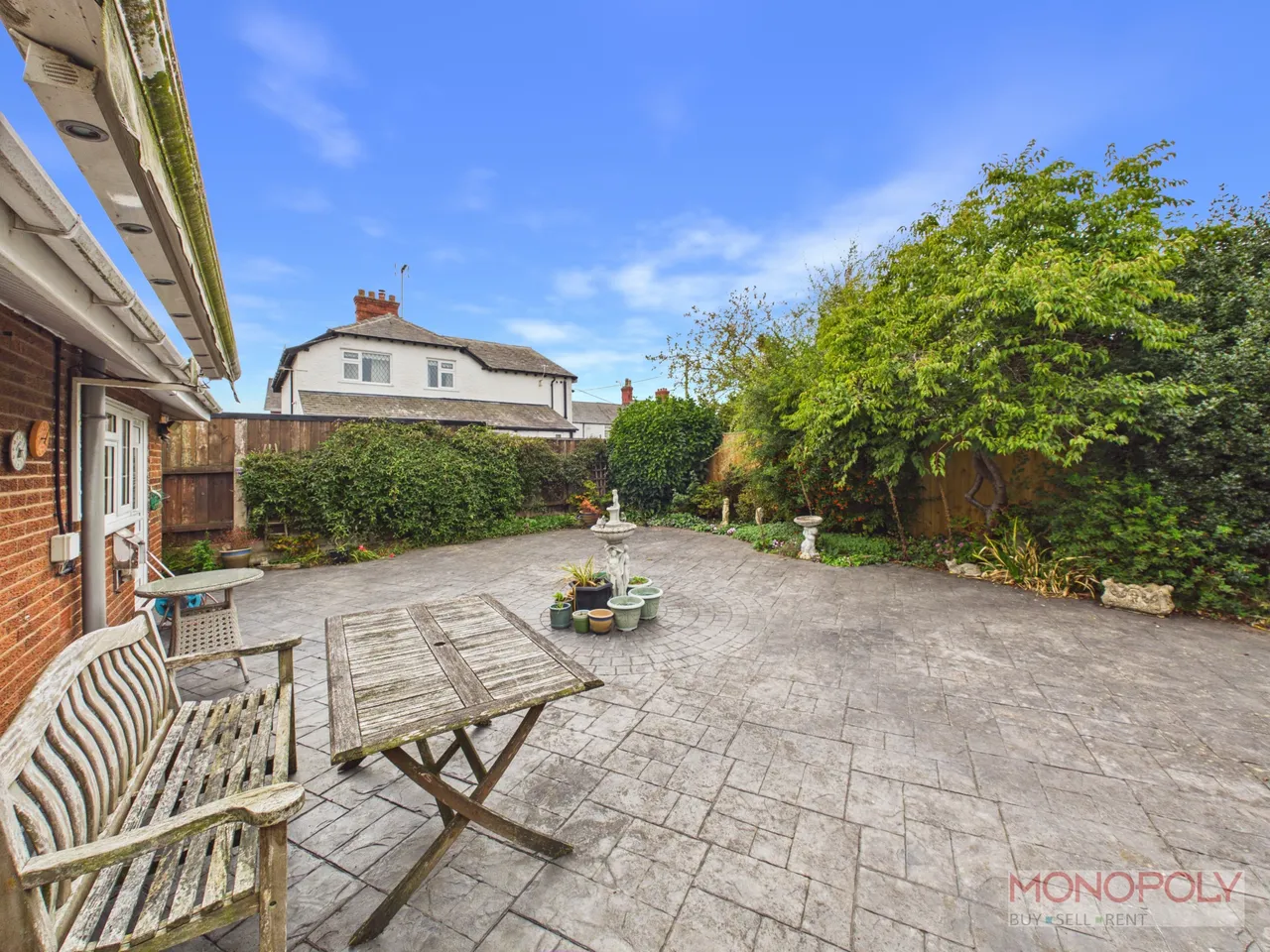 Maple Close, Marford, LL12, photo 13