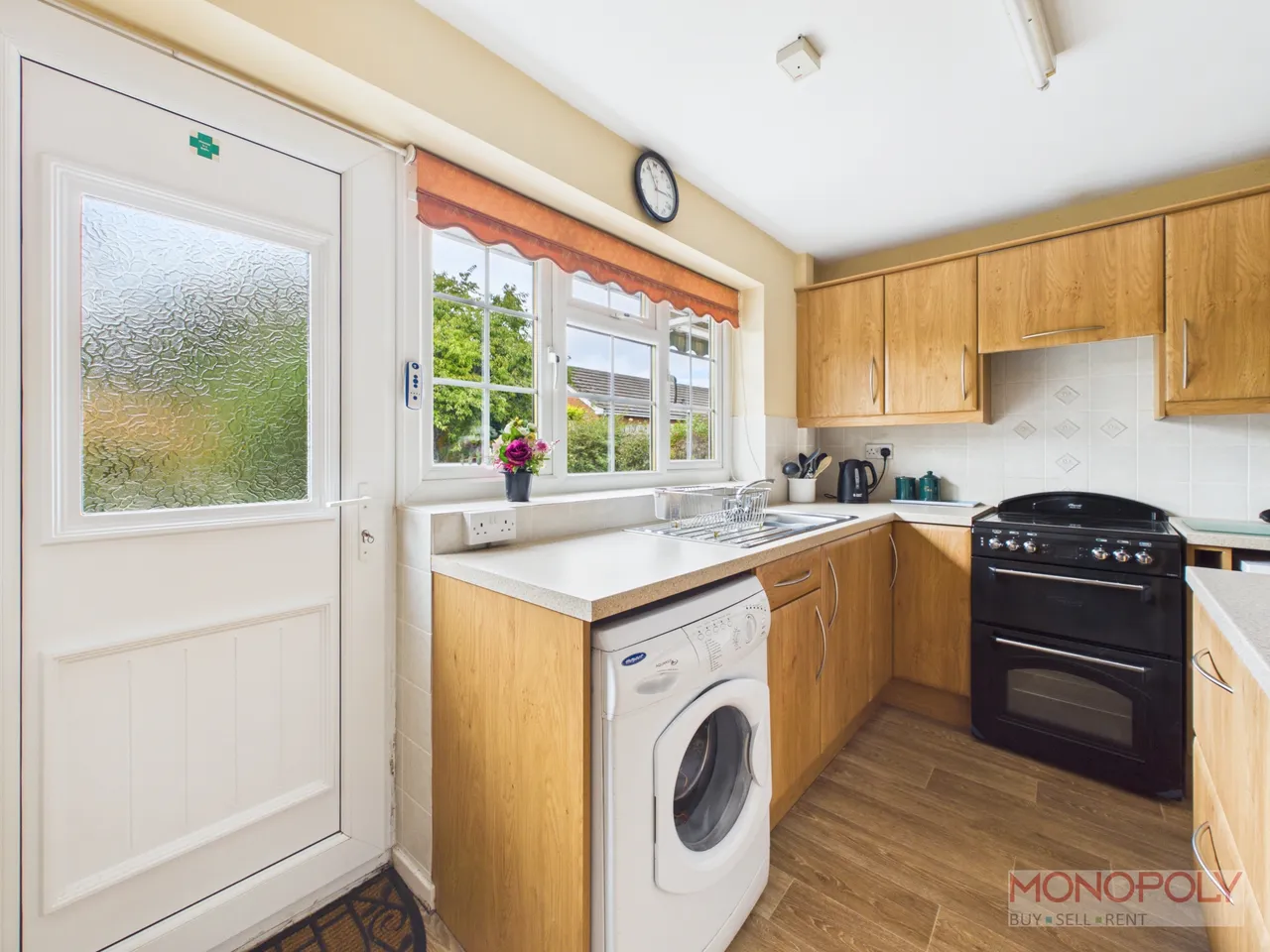 Maple Close, Marford, LL12, photo 6