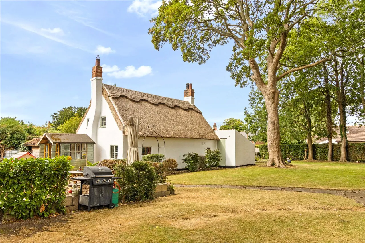 Peppercorn Walk, Holton le Clay, photo 23