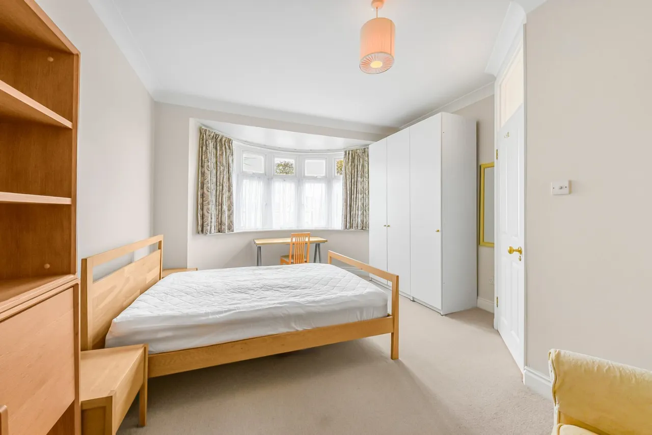 North End Road, London, NW11, photo 6