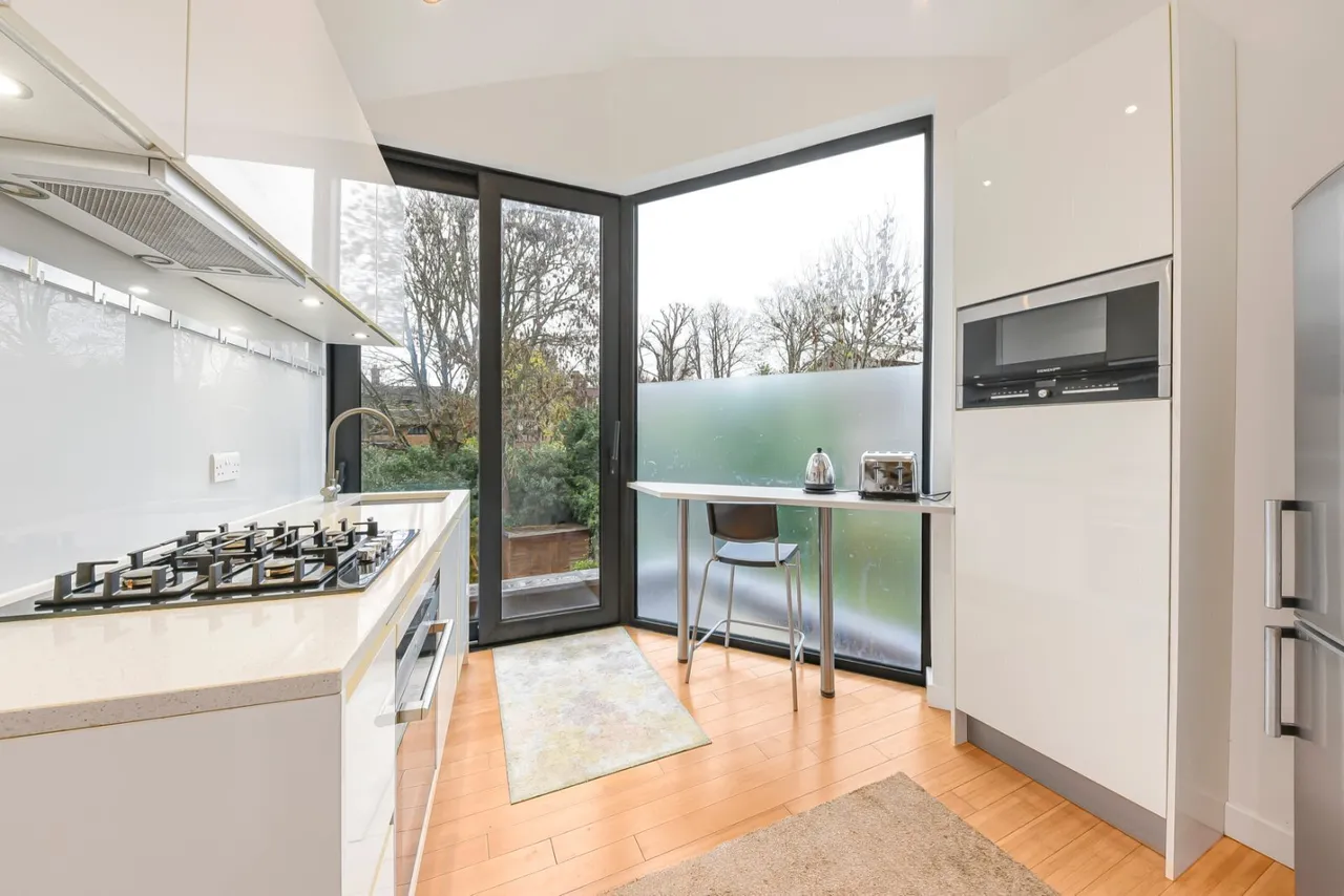 North End Road, London, NW11, photo 4