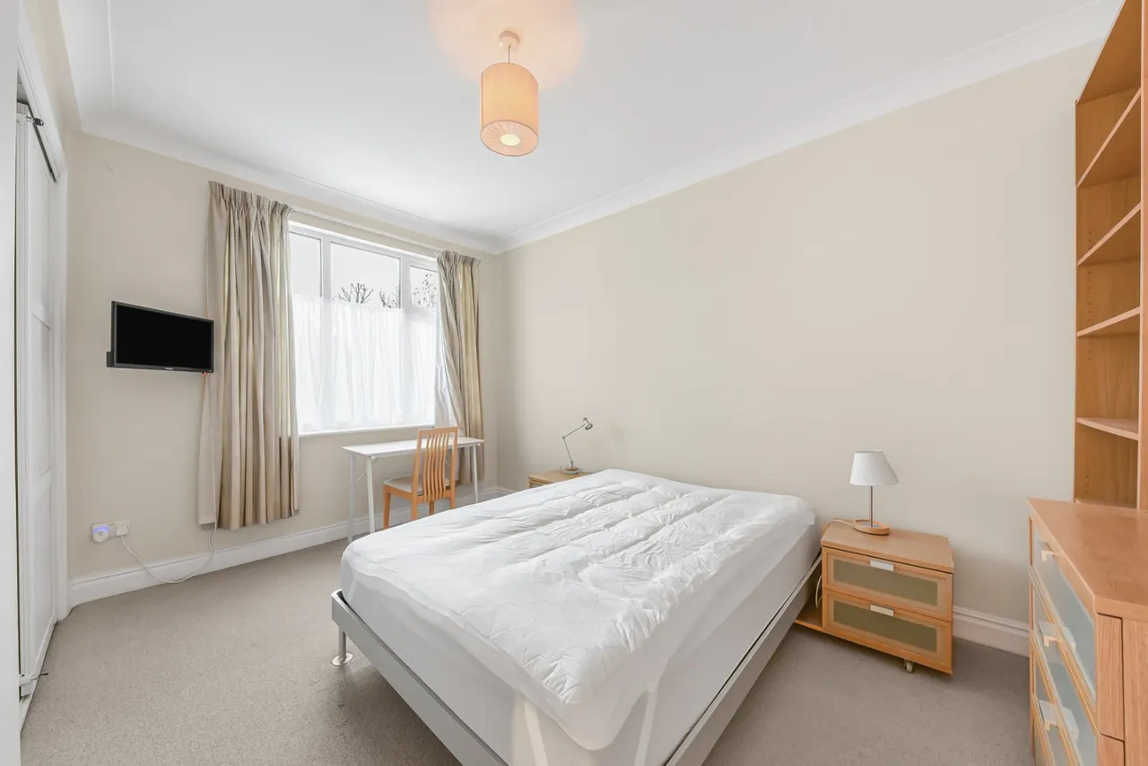 North End Road, London, NW11, photo 13