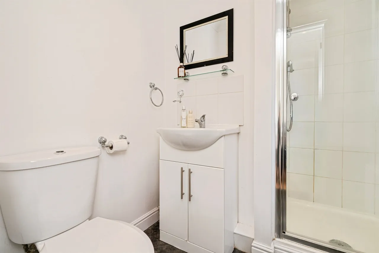 Seafields Drive, Hopton, Great Yarmouth, photo 11