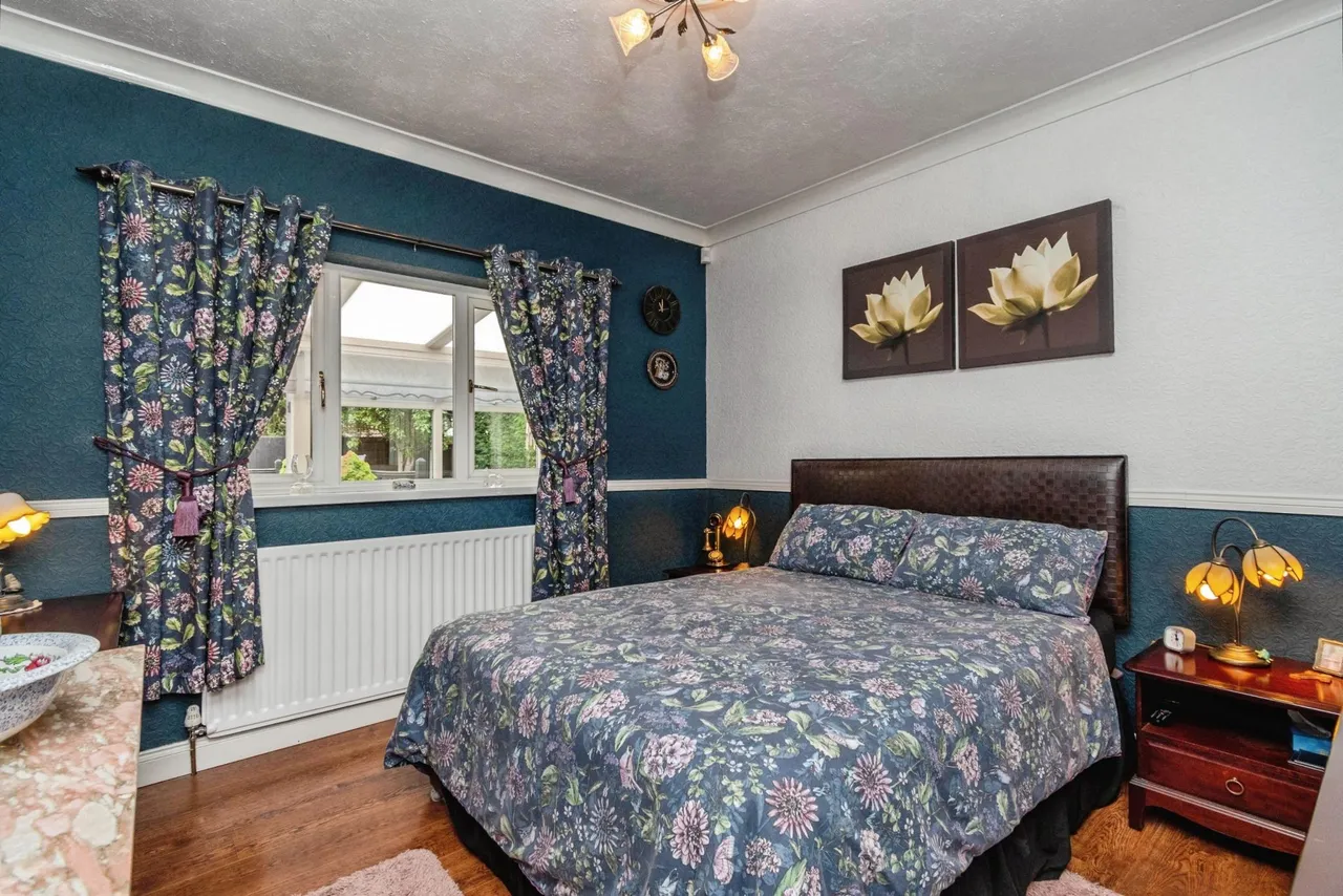 Queens Gardens, Netherton, DY2, photo 12
