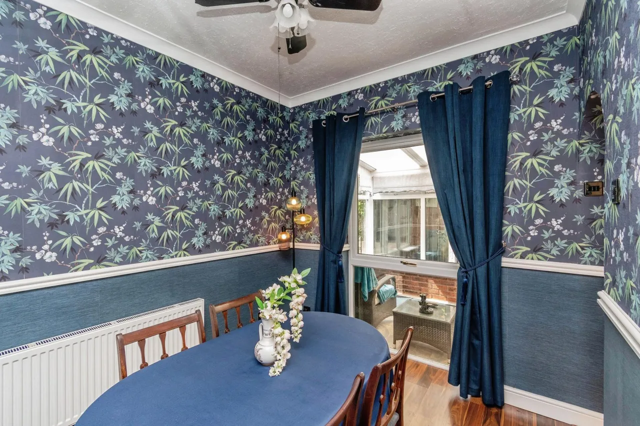 Queens Gardens, Netherton, DY2, photo 8